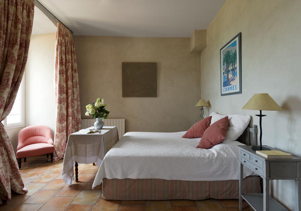 Chateau De Grasse Le Bar-sur-Loup Chambre photo